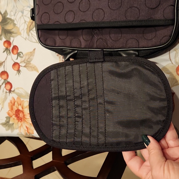 Electronic Case Holder - Picture 2 of 4